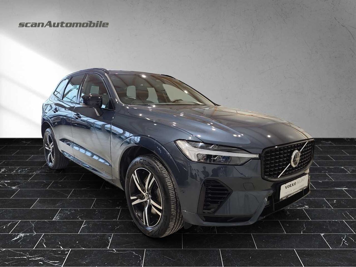 Volvo  XC 60 R Design Recharge Plug-In Hybrid AWD Bluetooth Navi LED Klima Einparkhilfe