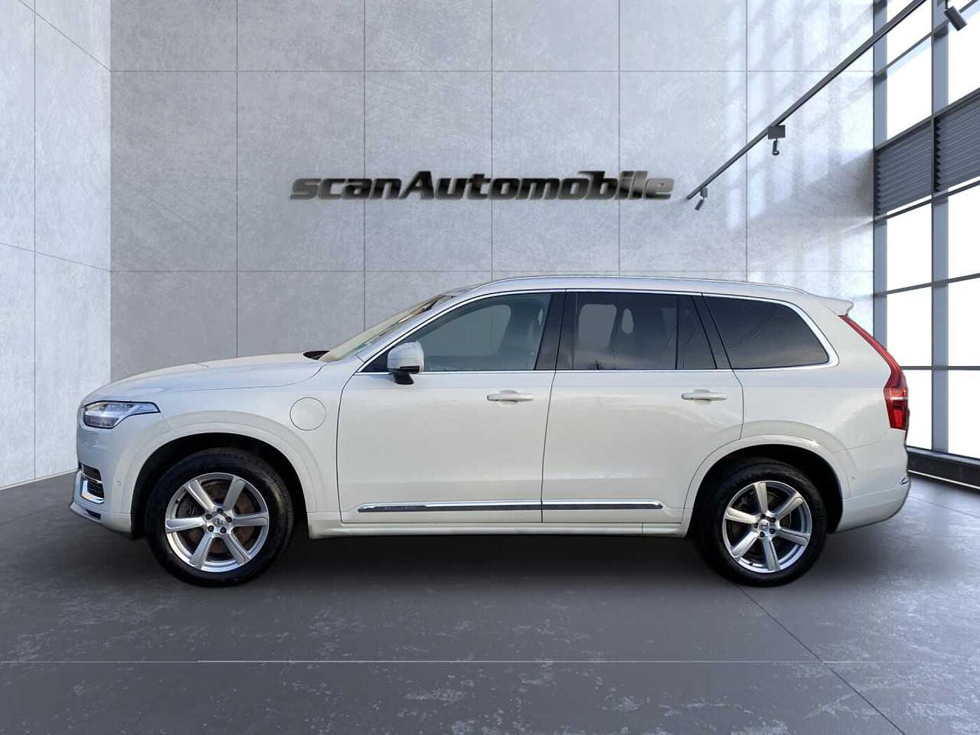 Volvo  XC90 Bluetooth Navi LED Vollleder Klima Einparkhilfe el. Fenster