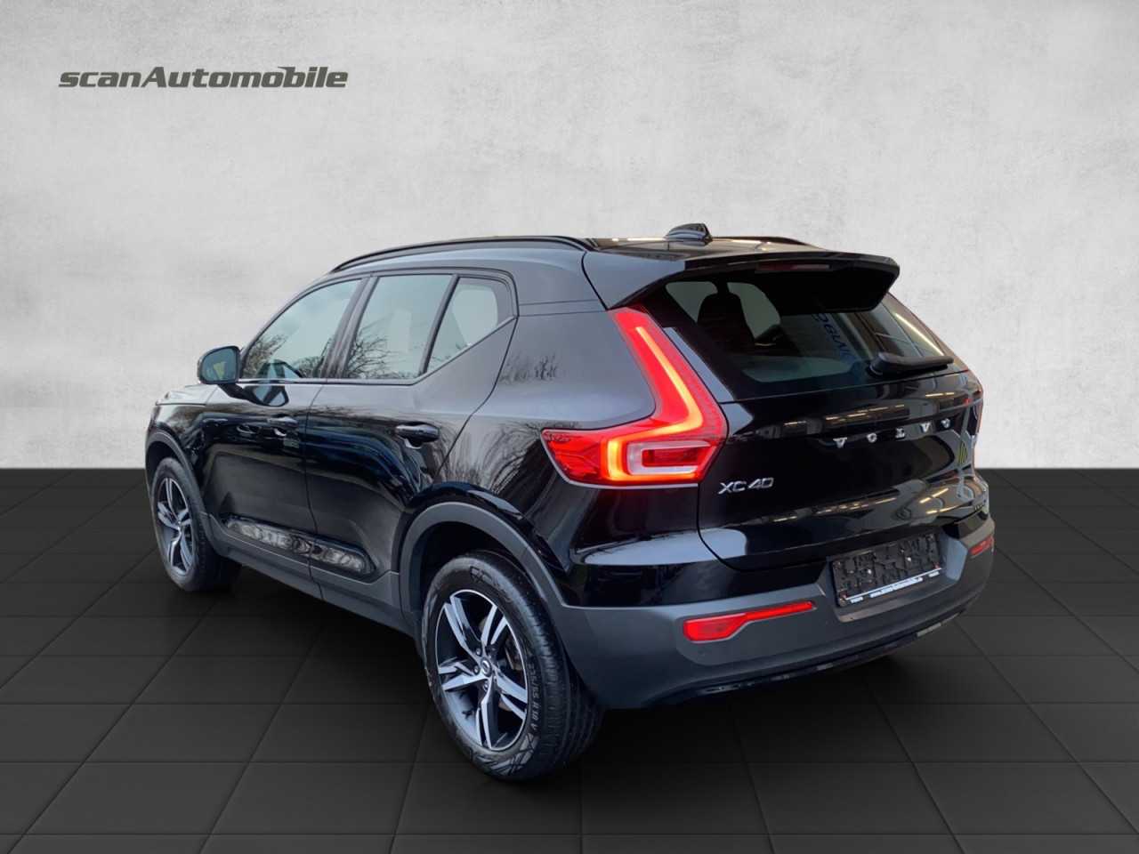 Volvo  XC 40 R Design AWD Bluetooth Navi LED Klima Einparkhilfe el. Fenster