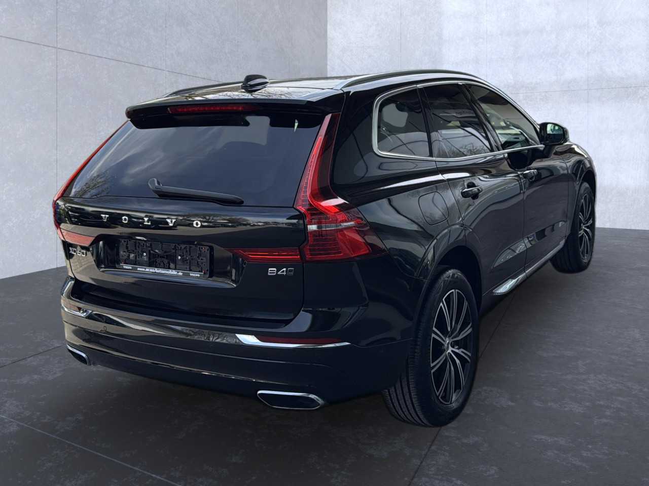 Volvo  XC60 Navi LED Vollleder Klima Einparkhilfe el. Fenster