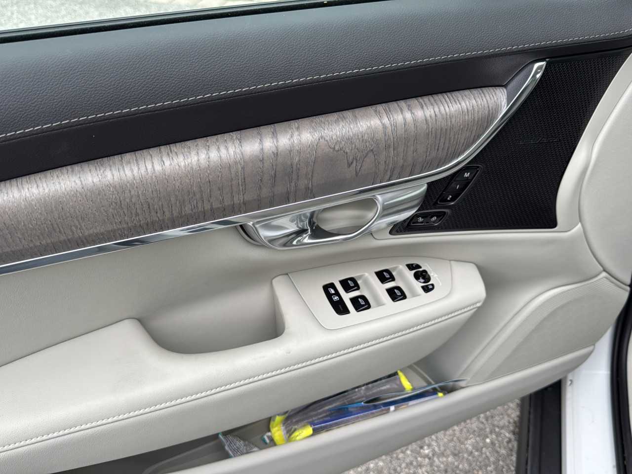 Volvo  Head Up Display Klima Standhzg Einparkhilfe el. Fenster