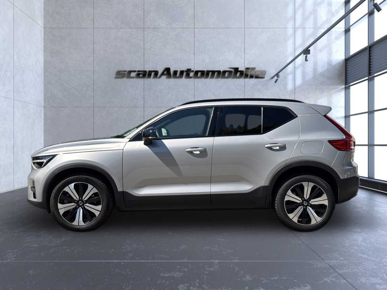 Volvo  XC40 Navi LED Klima Standhzg Einparkhilfe el. Fenster