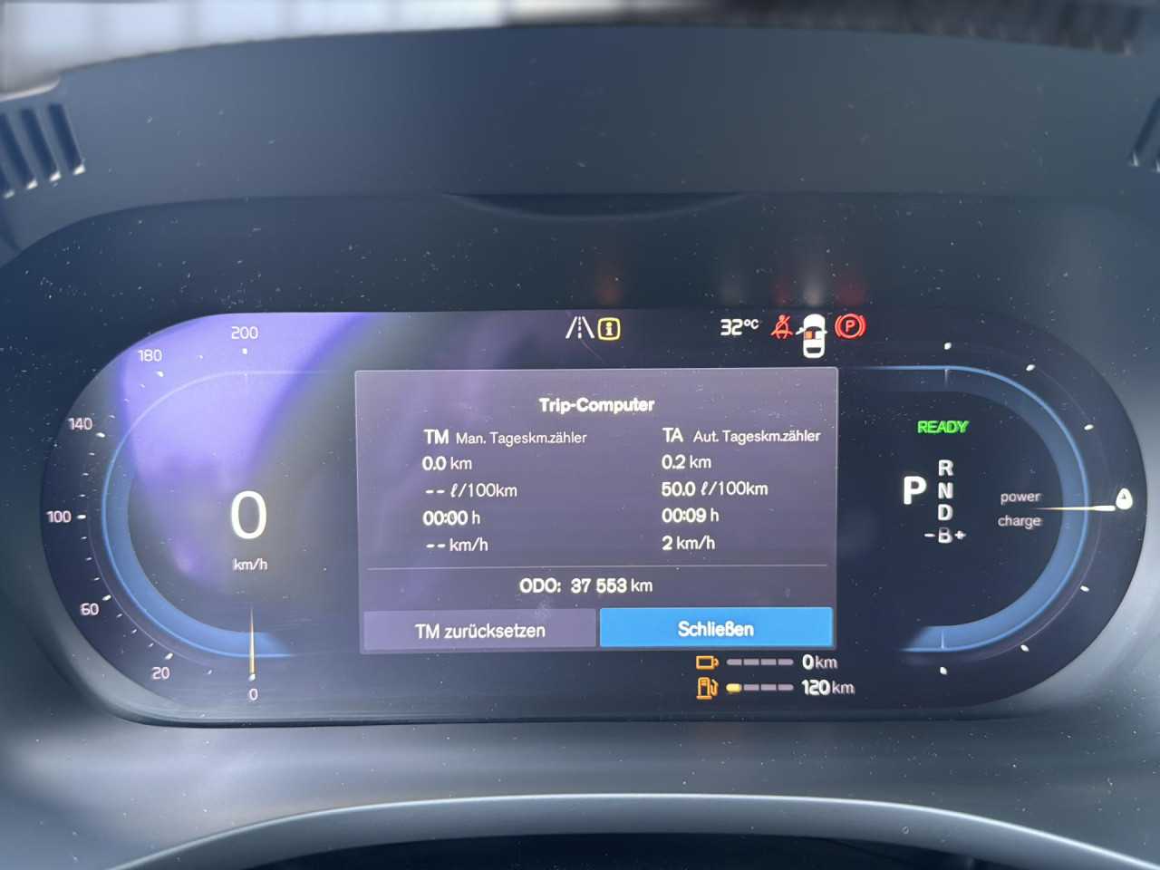 Volvo  XC60 Bluetooth Navi LED Klima Standhzg Einparkhilfe el. Fenster
