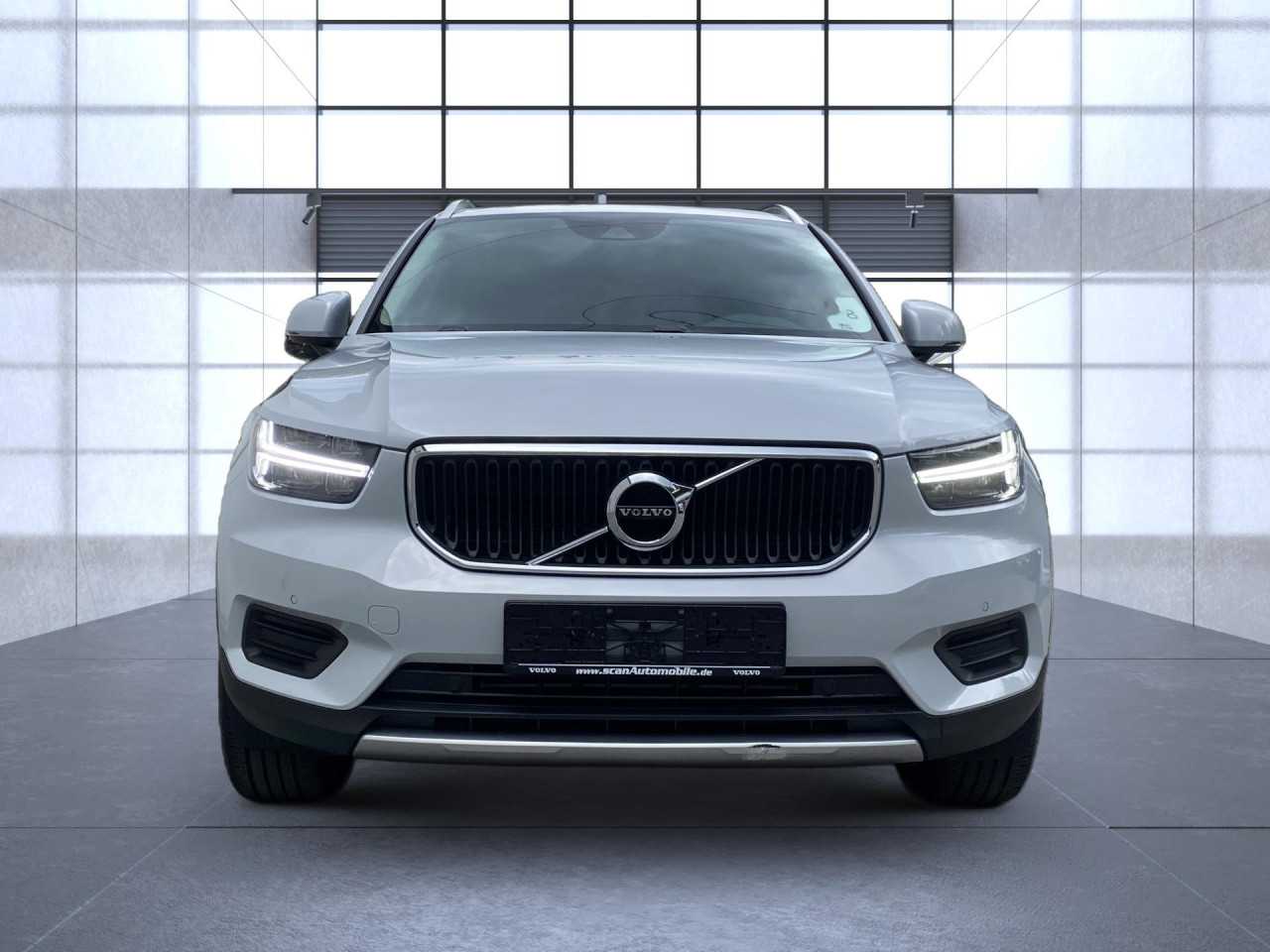Volvo  XC40 Bluetooth Navi LED Klima Einparkhilfe el. Fenster