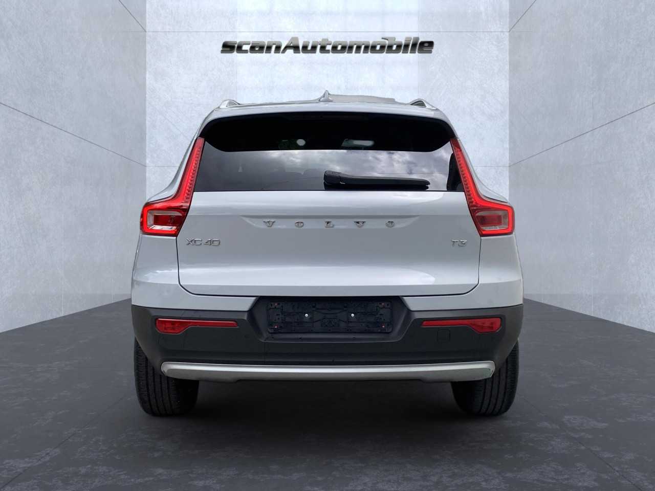 Volvo  XC40 Bluetooth Navi LED Klima Einparkhilfe el. Fenster