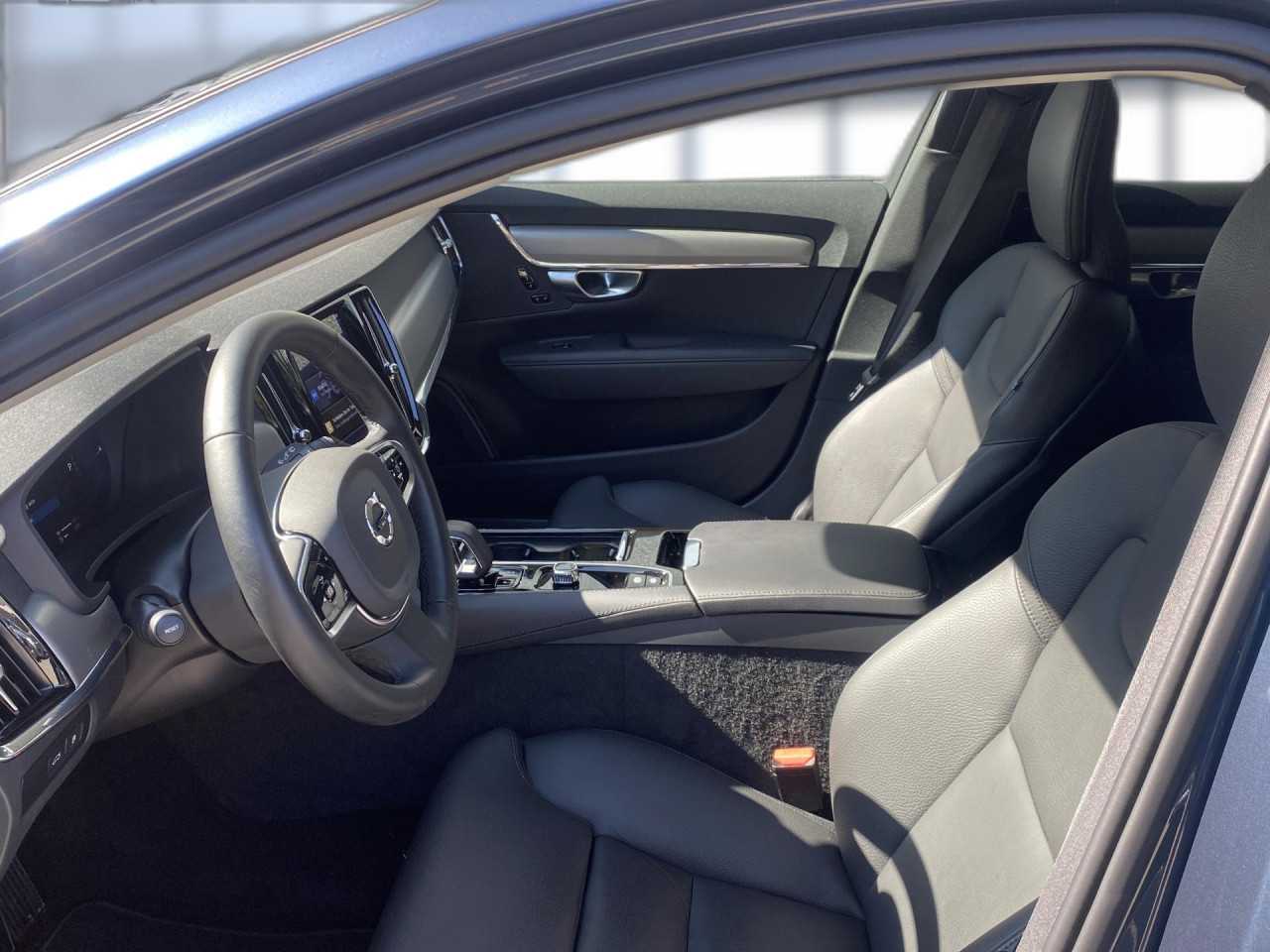 Volvo  Navi Vollleder Klima Standhzg Einparkhilfe el. Fenster