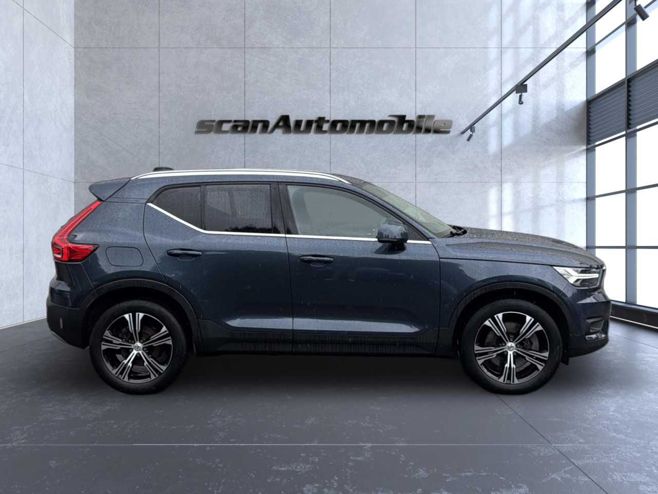 Volvo  XC40 Bluetooth LED Vollleder Klima Einparkhilfe el. Fenster