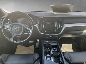 Volvo  XC 60 R Design AWD Bluetooth Navi LED Klima Einparkhilfe el. Fenster