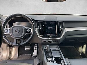 Volvo  XC 60 R Design AWD Bluetooth Navi LED Klima Einparkhilfe el. Fenster