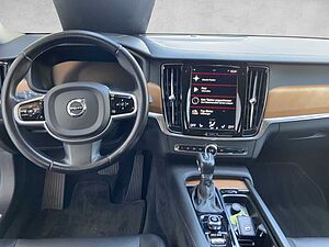 Volvo  V90 Inscription AWD Bluetooth Navi LED Vollleder Klima Einparkhilfe el. Fenster