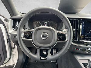 Volvo  XC 60 R Design 2WD Bluetooth Navi LED Klima Einparkhilfe el. Fenster