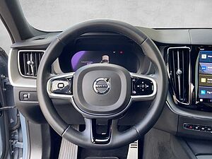 Volvo  XC 60 R Design 2WD Bluetooth Navi LED Klima Einparkhilfe el. Fenster