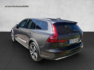 Volvo  V60 CC Plus AWD Bluetooth Navi LED Vollleder Klima Standhzg Einparkhilfe el. Fen