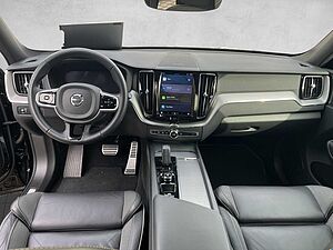 Volvo  XC 60 R Design AWD Bluetooth Navi LED Klima Einparkhilfe el. Fenster