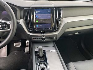 Volvo  XC 60 R Design AWD Bluetooth Navi LED Klima Einparkhilfe el. Fenster