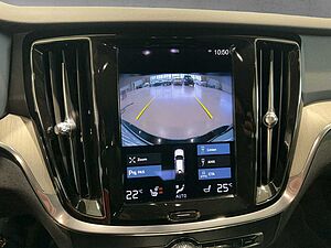 Volvo  V60 CC Pro AWD Bluetooth Navi LED Vollleder Klima Einparkhilfe el. Fenster