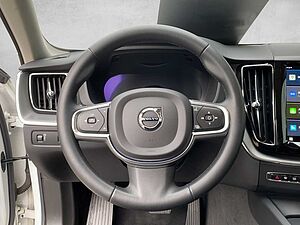 Volvo  XC 60 Momentum Pro 2WD Bluetooth Navi LED Klima Einparkhilfe el. Fenster