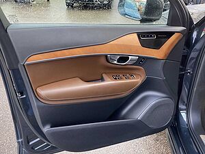 Volvo  XC90 Klima Standhzg Einparkhilfe el. Fenster