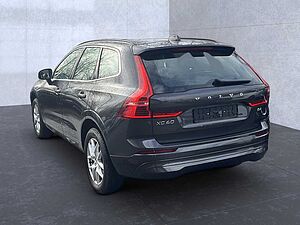 Volvo  XC 60 Momentum Pro 2WD Bluetooth Navi LED Klima Einparkhilfe el. Fenster