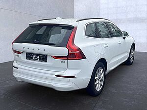 Volvo  XC 60 Momentum Pro 2WD Bluetooth Head Up Display Navi LED Klima Einparkhilfe el.