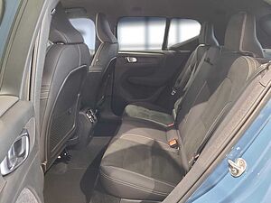 Volvo  XC40 Navi LED Klima Standhzg Einparkhilfe el. Fenster