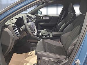 Volvo  XC40 Navi LED Klima Standhzg Einparkhilfe el. Fenster