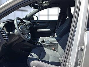Volvo  XC40 Navi LED Klima Standhzg Einparkhilfe el. Fenster