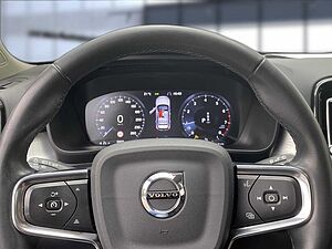 Volvo  XC40 Bluetooth Navi LED Klima Einparkhilfe el. Fenster