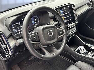 Volvo  XC40 Bluetooth LED Vollleder Klima Einparkhilfe el. Fenster