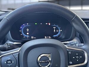 Volvo  XC60 Bluetooth Navi LED Klima Standhzg Einparkhilfe el. Fenster