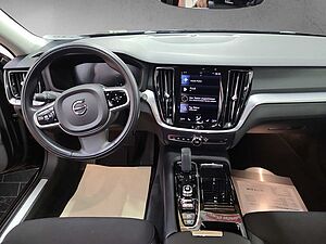 Volvo  V60 Inscription Expression Recharge Plug-In Hybrid Bluetooth Navi LED Klima Einp