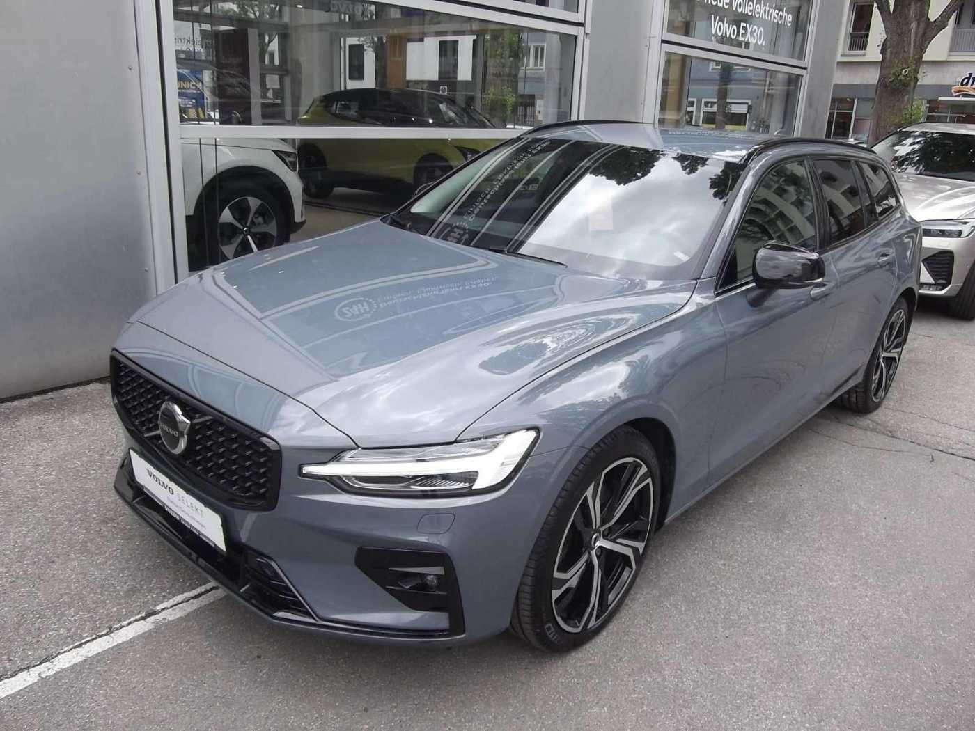 Volvo  Plus Dark