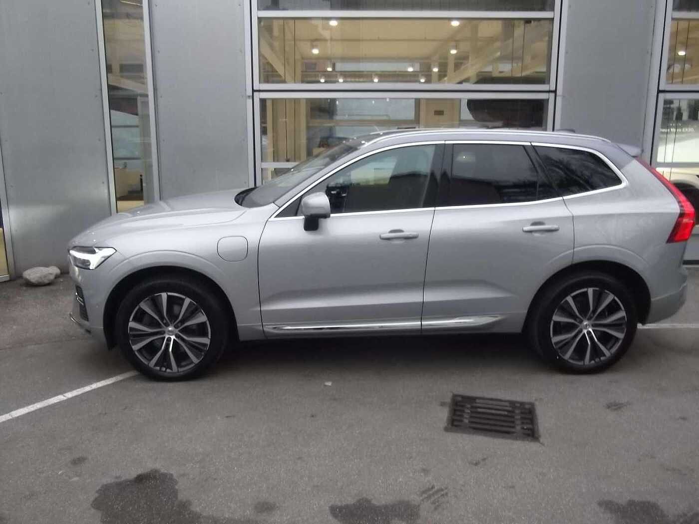 Volvo  Inscription Recharge Plug-In Hybrid AWD