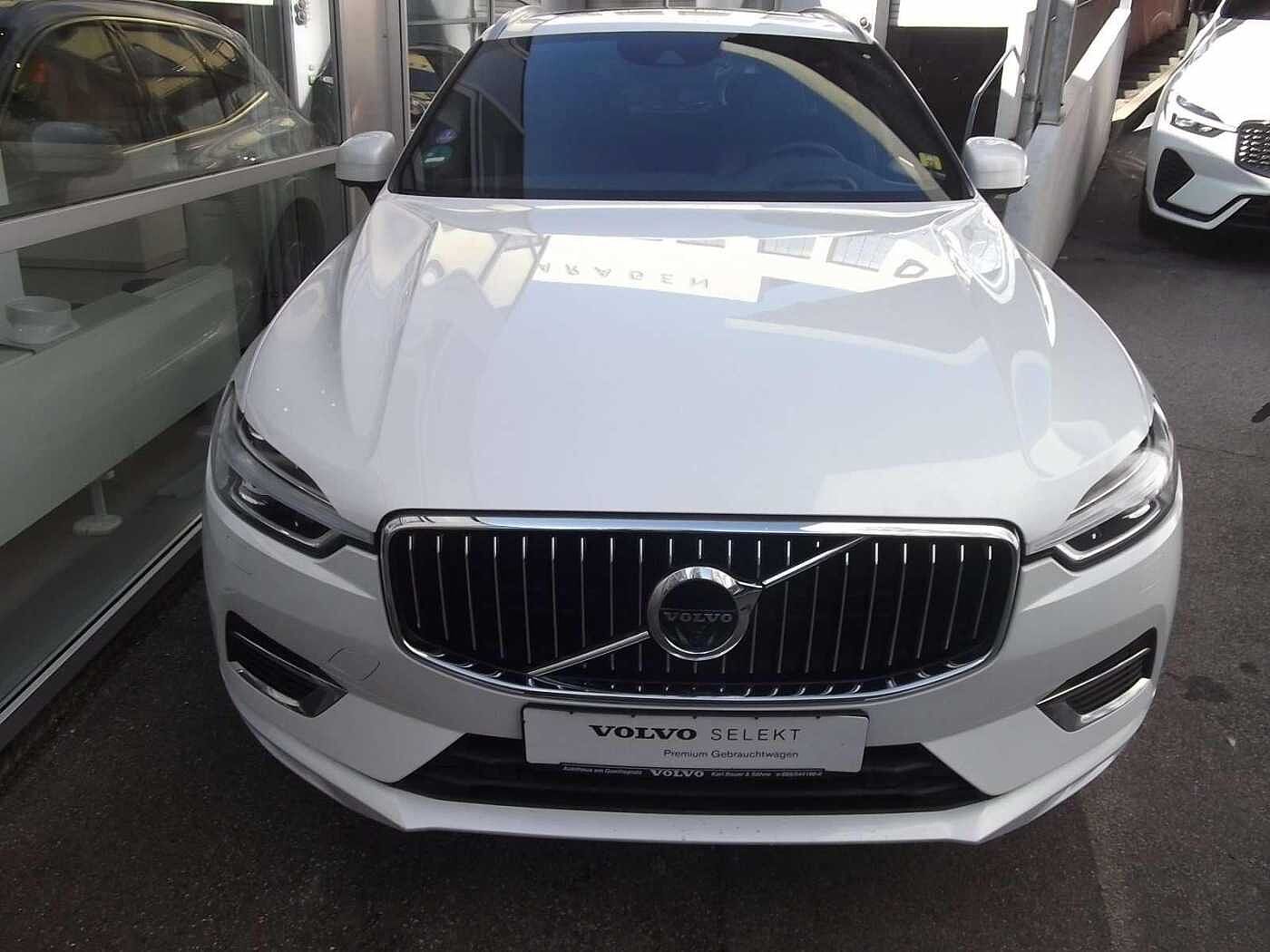 Volvo  Inscription Plug-In Hybrid AWD T8