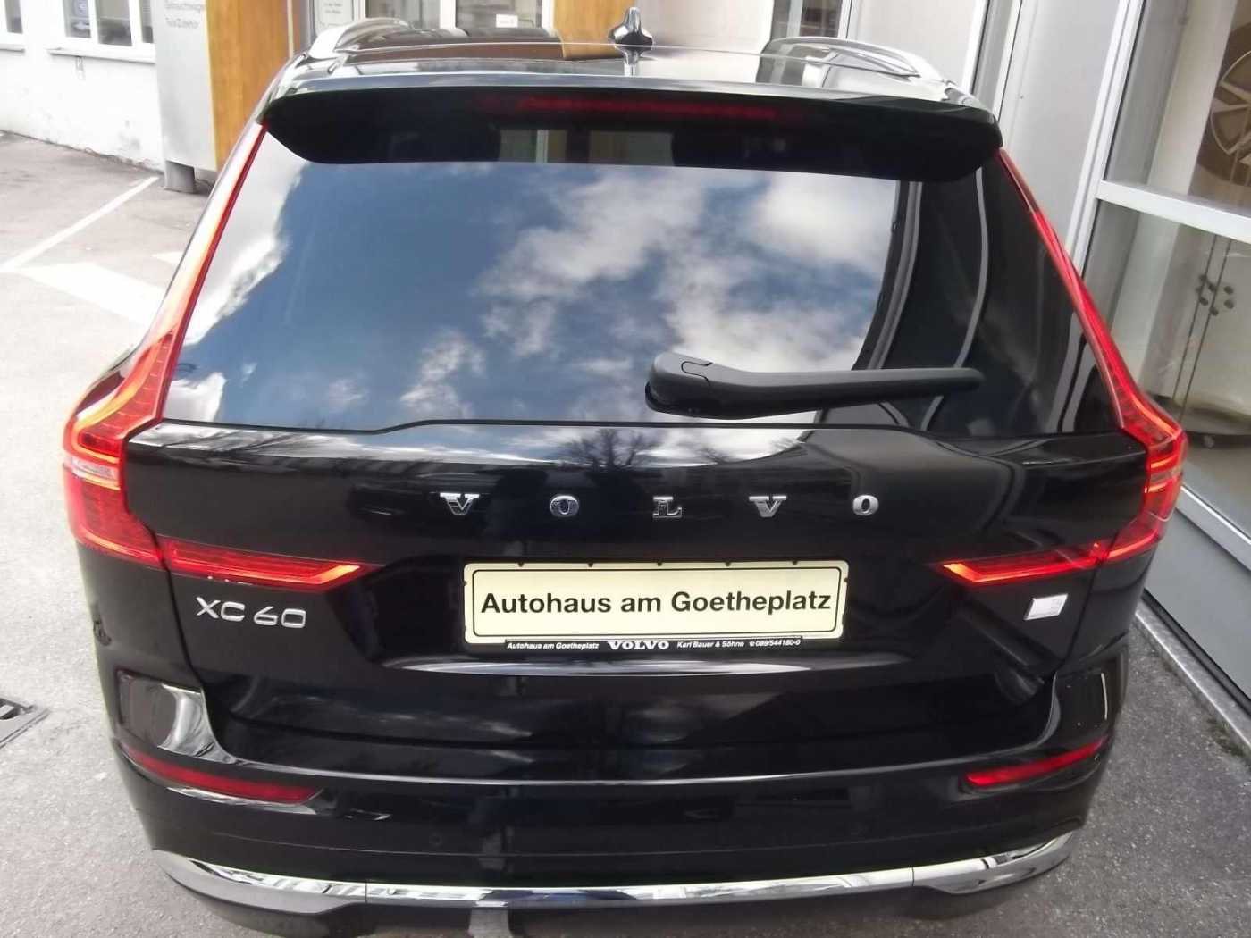 Volvo  Inscription Recharge Plug-In Hybrid AWD