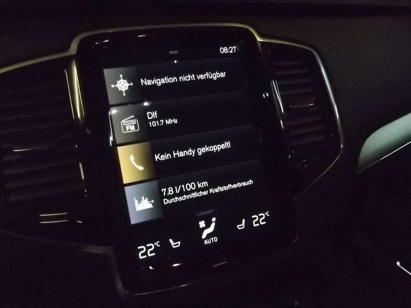 Volvo  Inscription Expression Recharge Plug-In Hyb