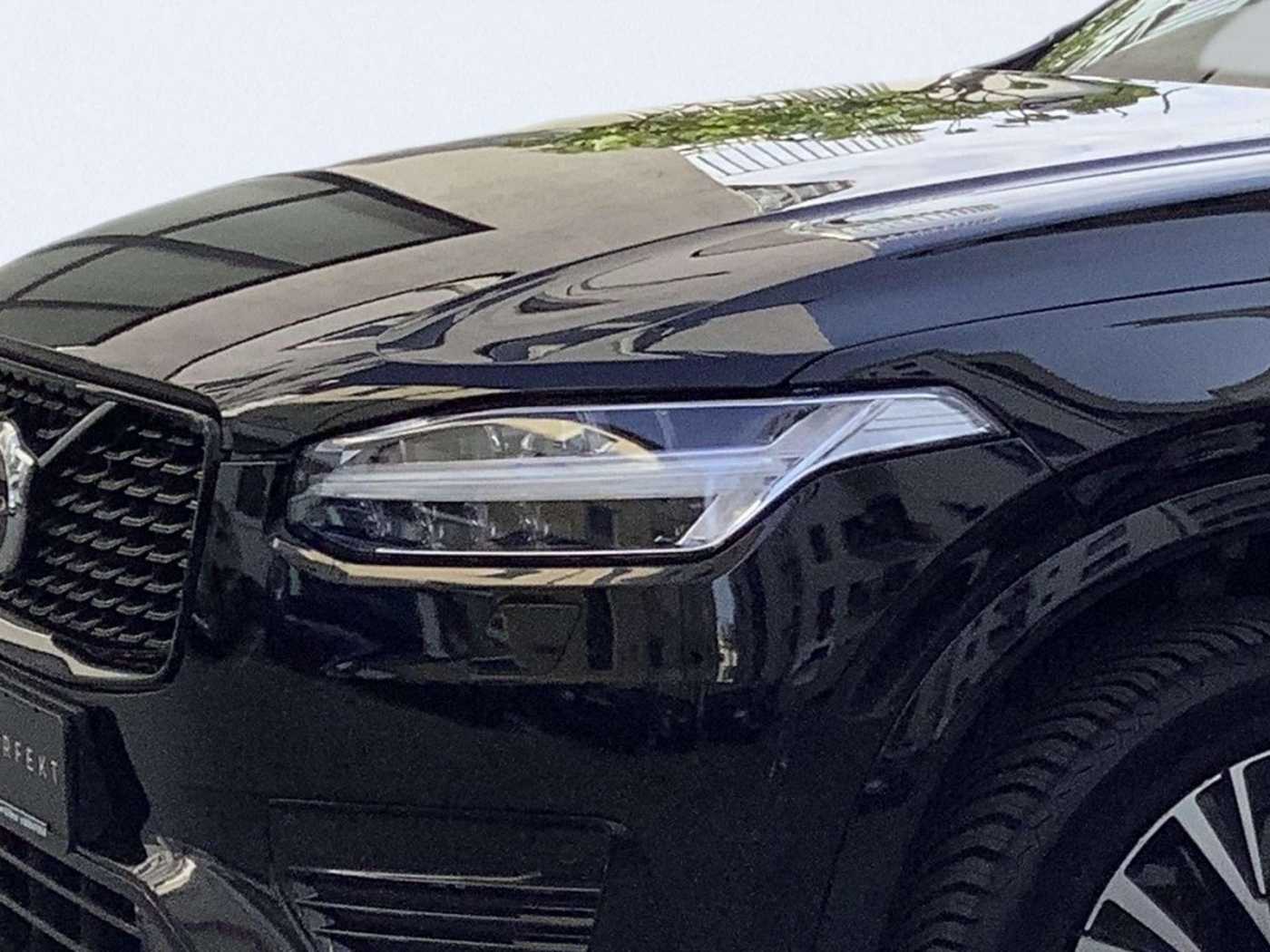 Volvo  Plus Dark 7-Sitzer Plug-In Hybrid AWD