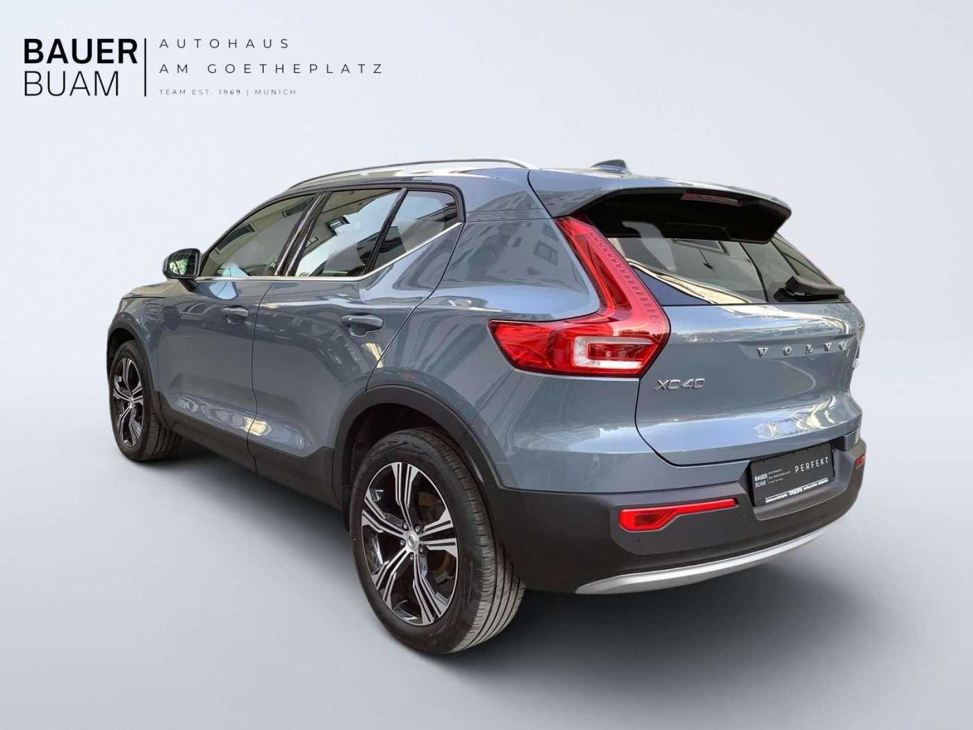 Volvo  Core Plug-In Hybrid 2WD
