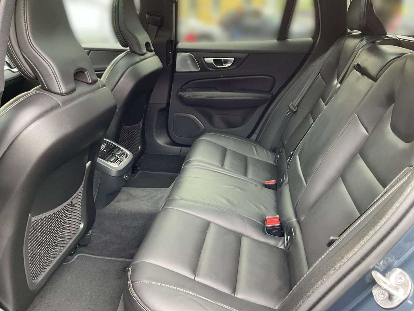 Volvo  Ultimate AWD