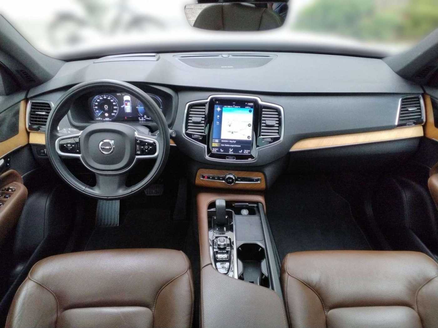 Volvo  Inscription Expression Recharge Plug-In Hyb