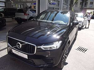 Volvo  R Design Recharge Plug-In Hybrid AWD