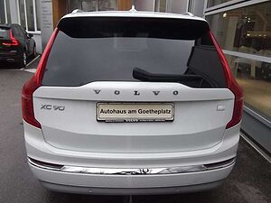 Volvo  Inscription Expression Recharge Plug-In Hyb