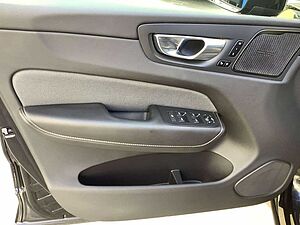 Volvo  R Design AWD