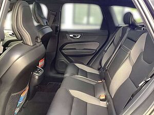 Volvo  R Design AWD