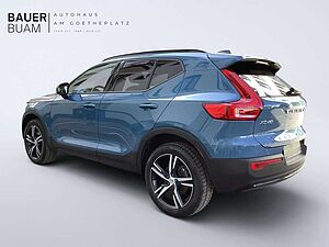 Volvo  Plus Dark 2WD