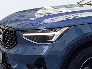 Volvo  Plus Dark 2WD
