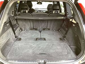 Volvo  Plus Dark 7-Sitzer Plug-In Hybrid AWD