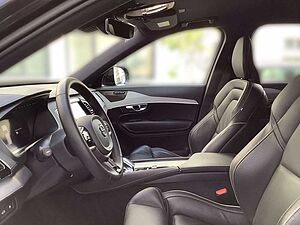 Volvo  Plus Dark 7-Sitzer Plug-In Hybrid AWD