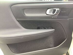 Volvo  R Design Plug-In Hybrid 2WD