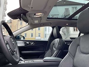 Volvo  Ultimate AWD